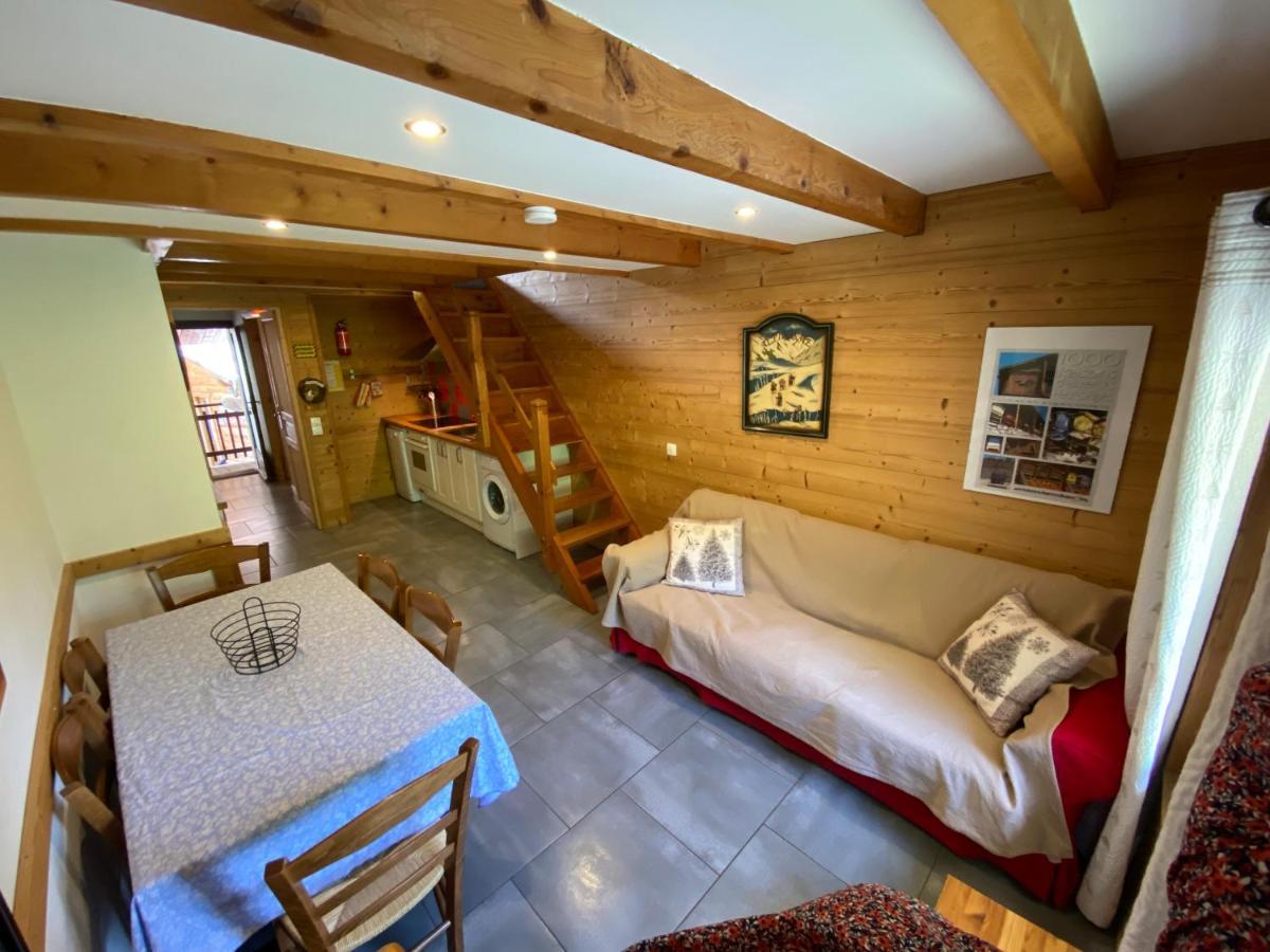 L Alpin Bel Appartement Avec Terrasse Dans Vieille Ferme De Montagne Renovee Les Orres Kültér fotó