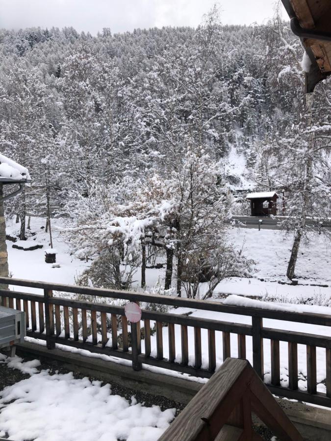 L Alpin Bel Appartement Avec Terrasse Dans Vieille Ferme De Montagne Renovee Les Orres Kültér fotó