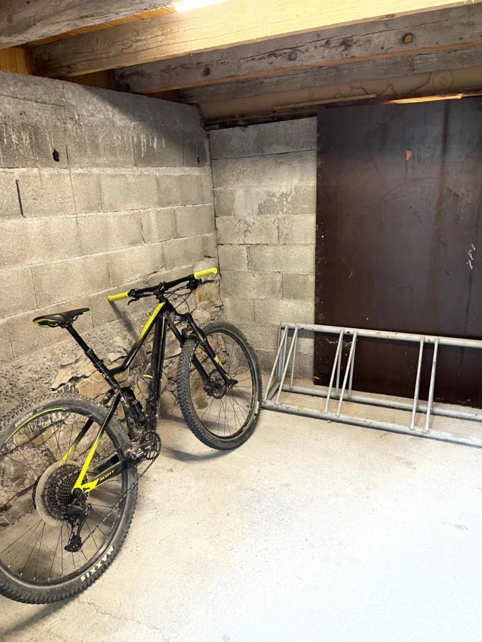 L Alpin Bel Appartement Avec Terrasse Dans Vieille Ferme De Montagne Renovee Les Orres Kültér fotó