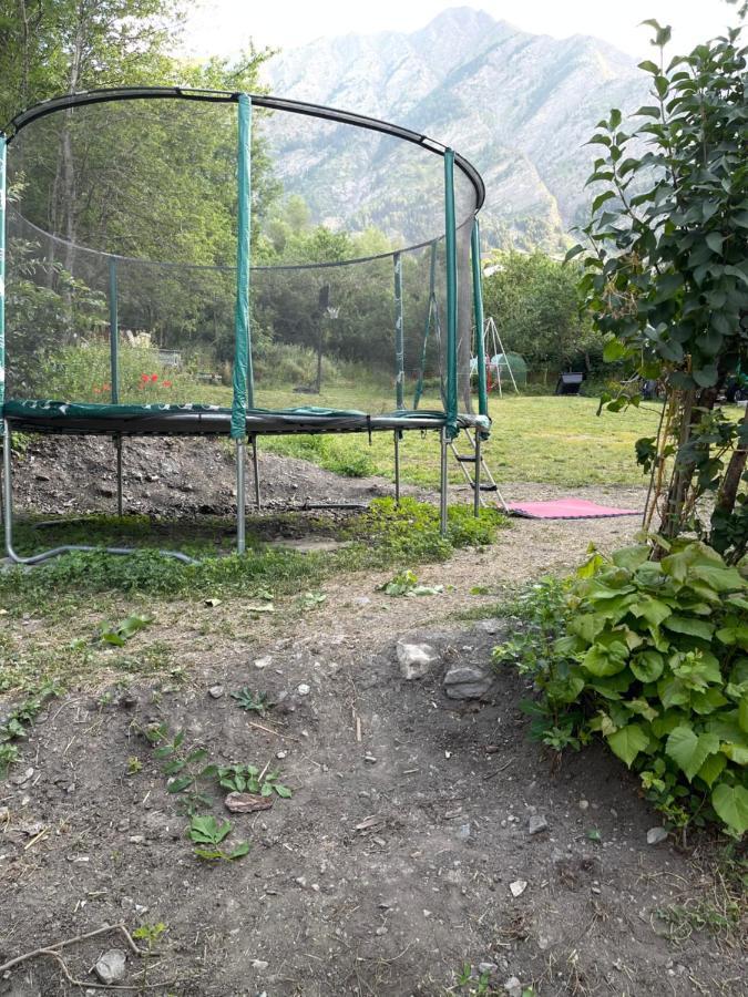 L Alpin Bel Appartement Avec Terrasse Dans Vieille Ferme De Montagne Renovee Les Orres Kültér fotó