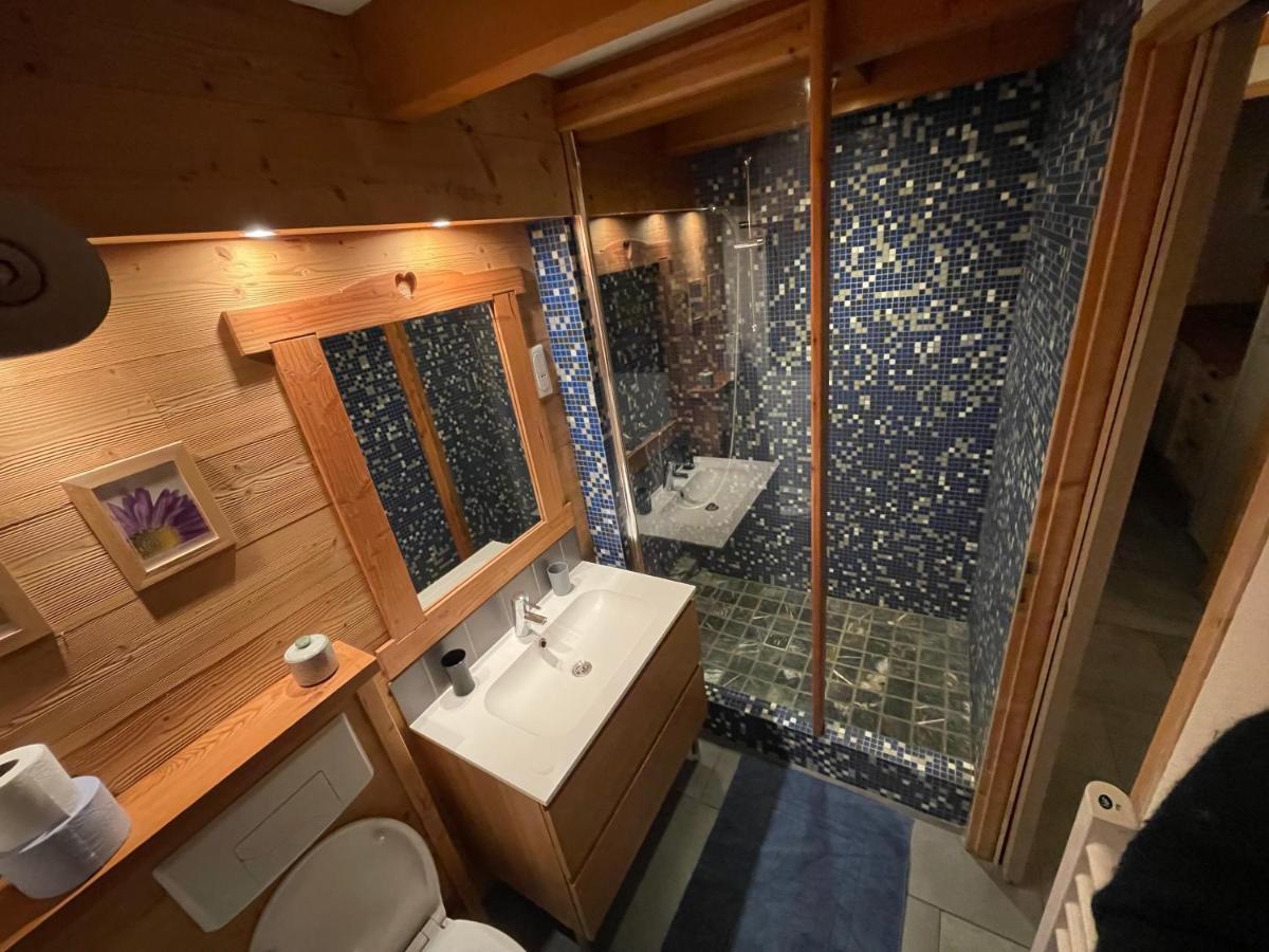 L Alpin Bel Appartement Avec Terrasse Dans Vieille Ferme De Montagne Renovee Les Orres Kültér fotó